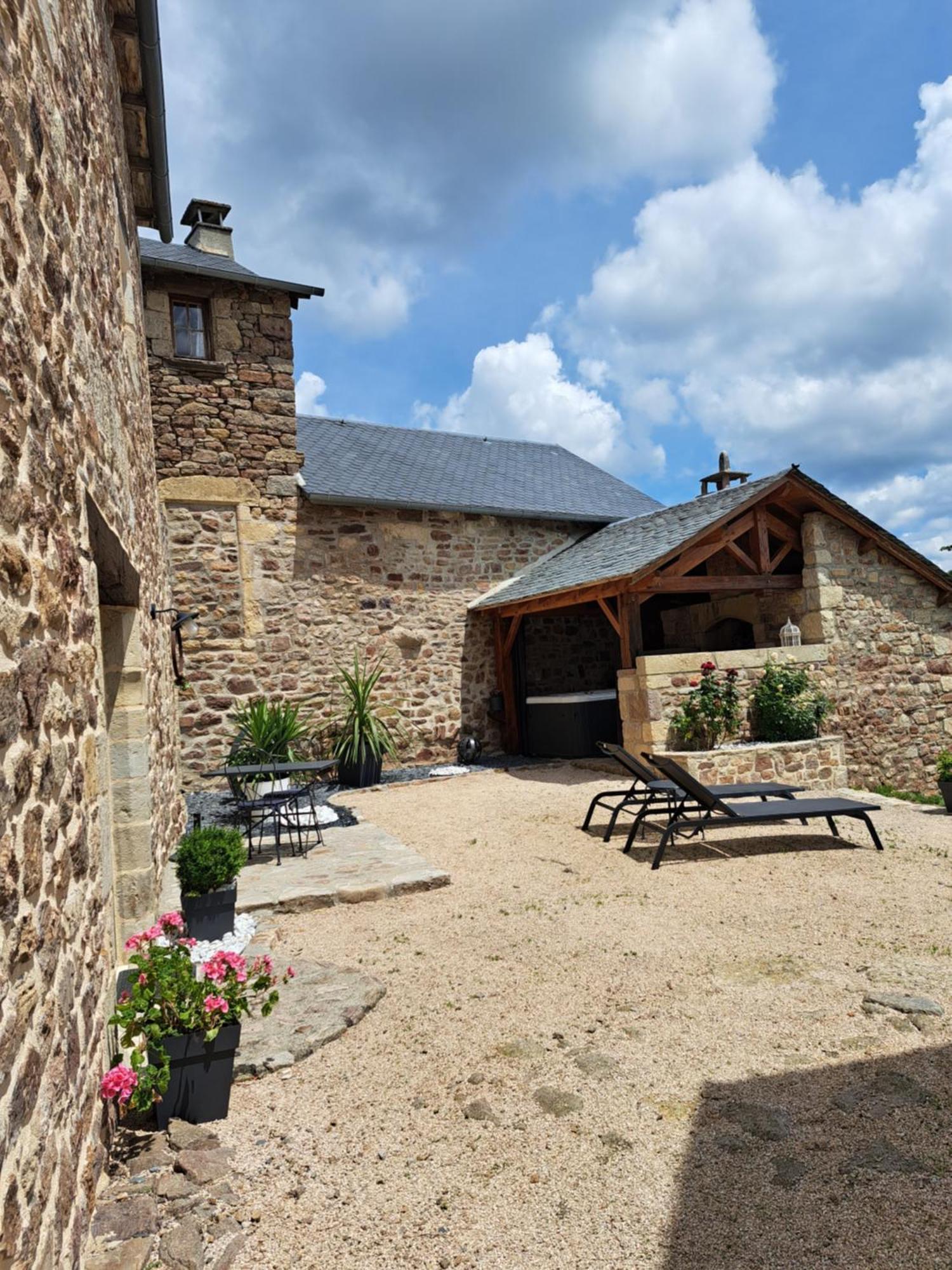 La Tour D'Olympe Villa Recoules-Previnquieres Buitenkant foto